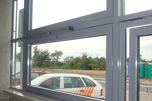 RWA okno - OTK system RWA okno požiarne odvetranie